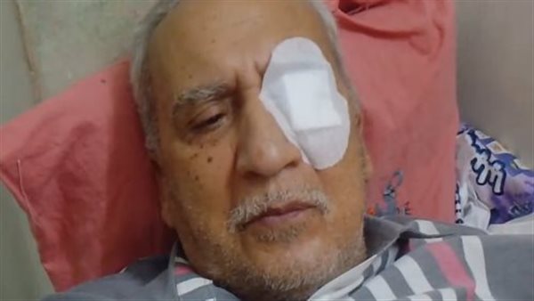 خرجت أعمى.. مواطن يستغيث: تعرضت لخطأ طبي من طبيب أفقدني بصري| بث مباشر