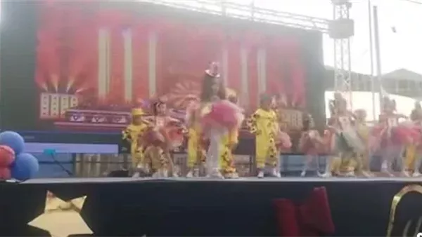 live    